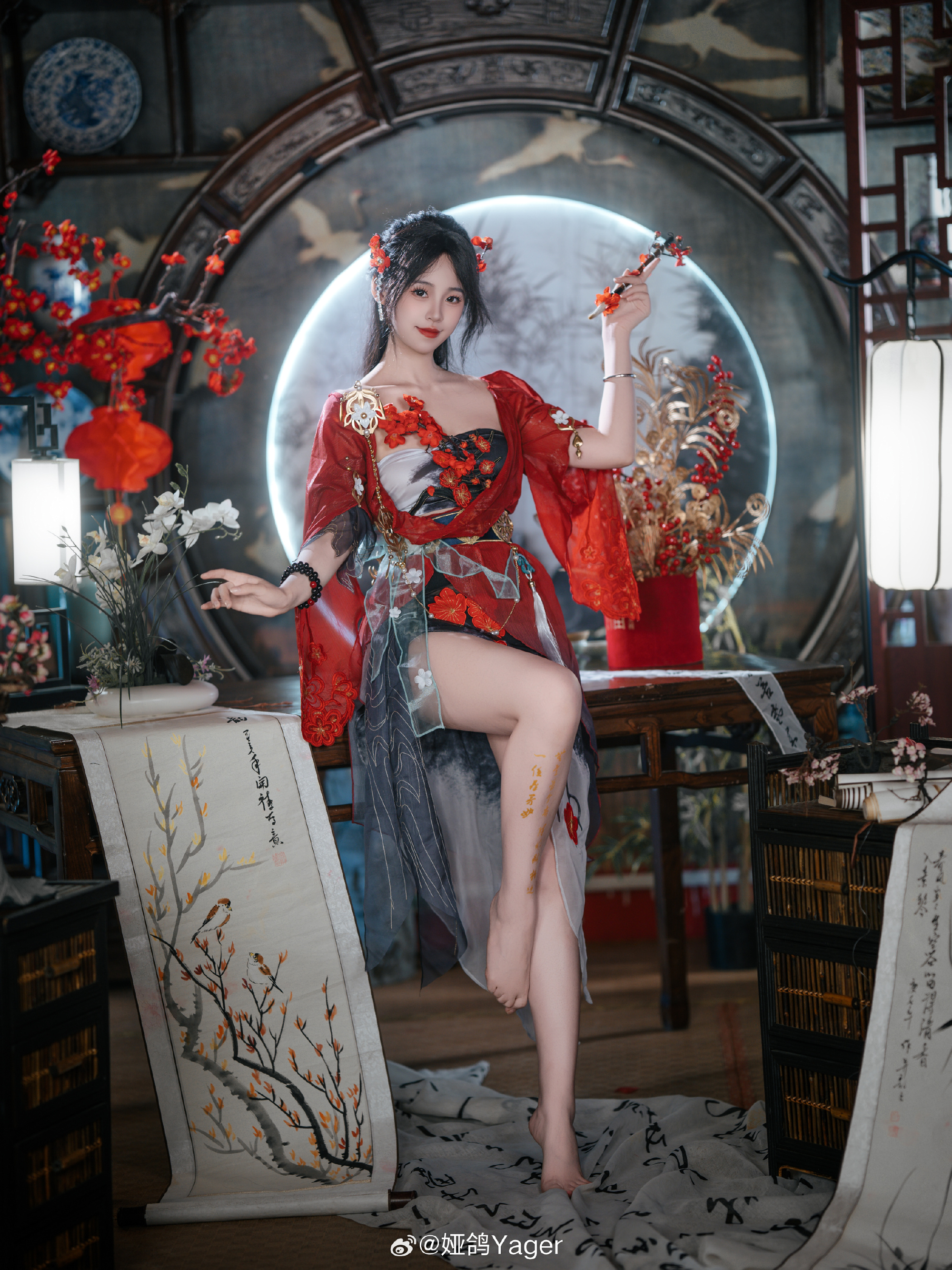 新年戒色别搞?永劫主持娅鸽晒照：一片雪白摄人心魄?