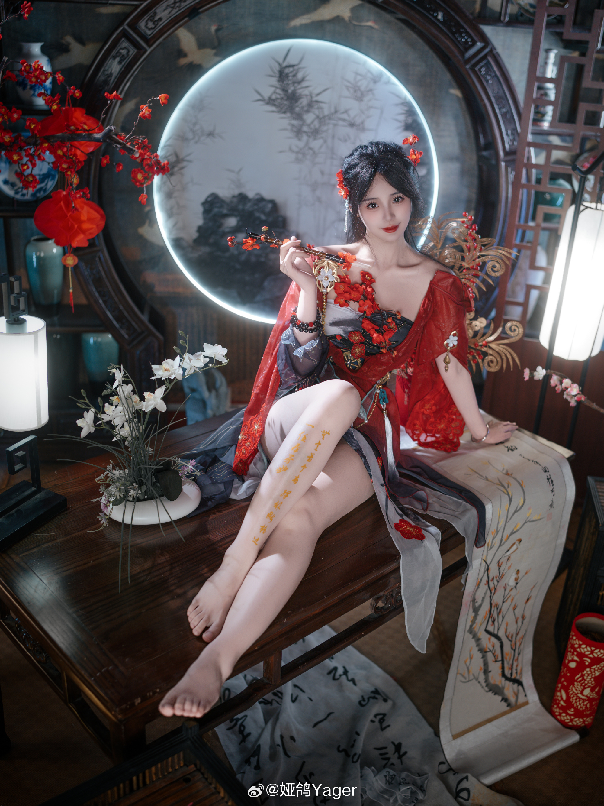 新年戒色别搞?永劫主持娅鸽晒照：一片雪白摄人心魄?