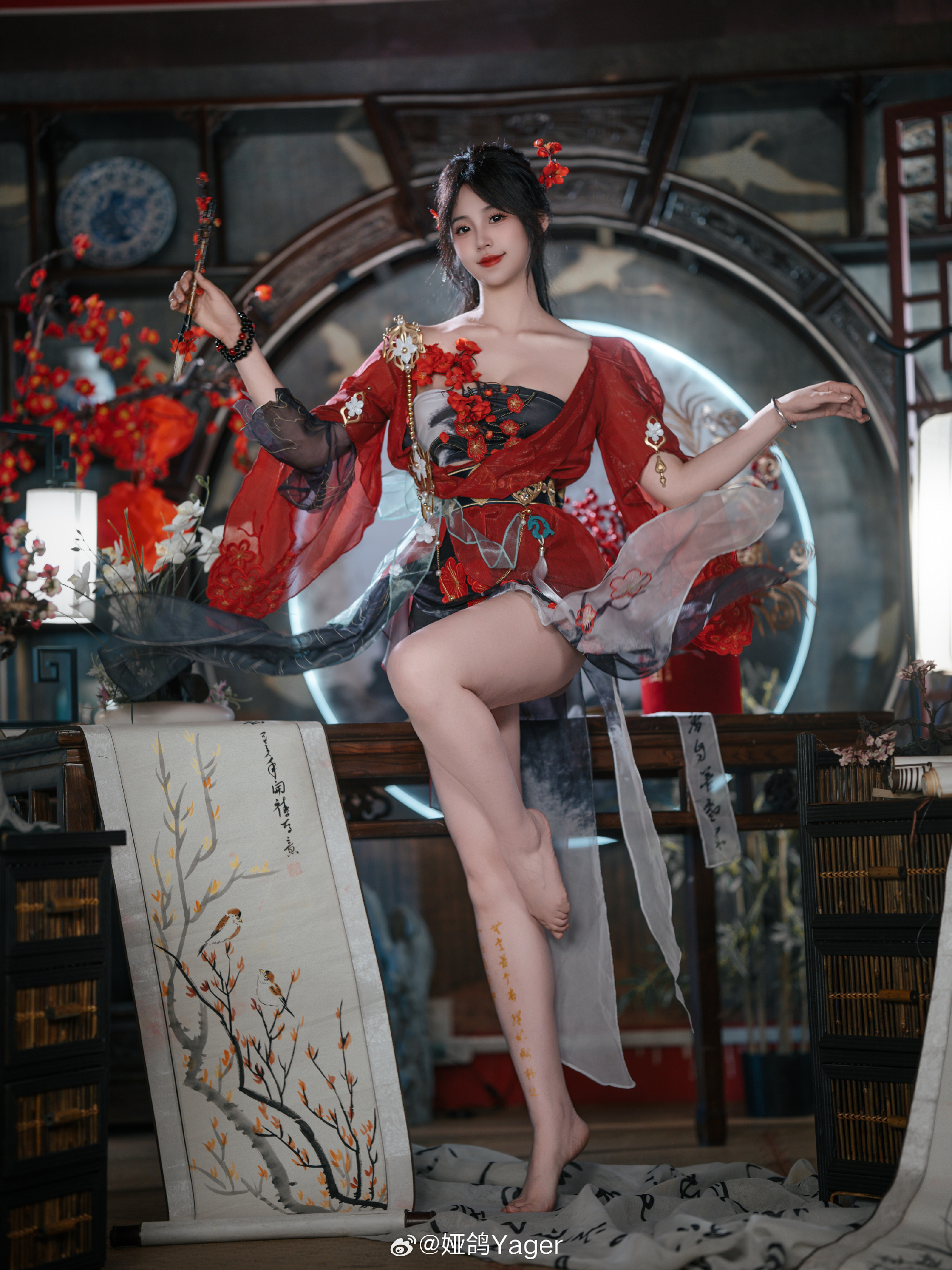 新年戒色别搞?永劫主持娅鸽晒照：一片雪白摄人心魄?