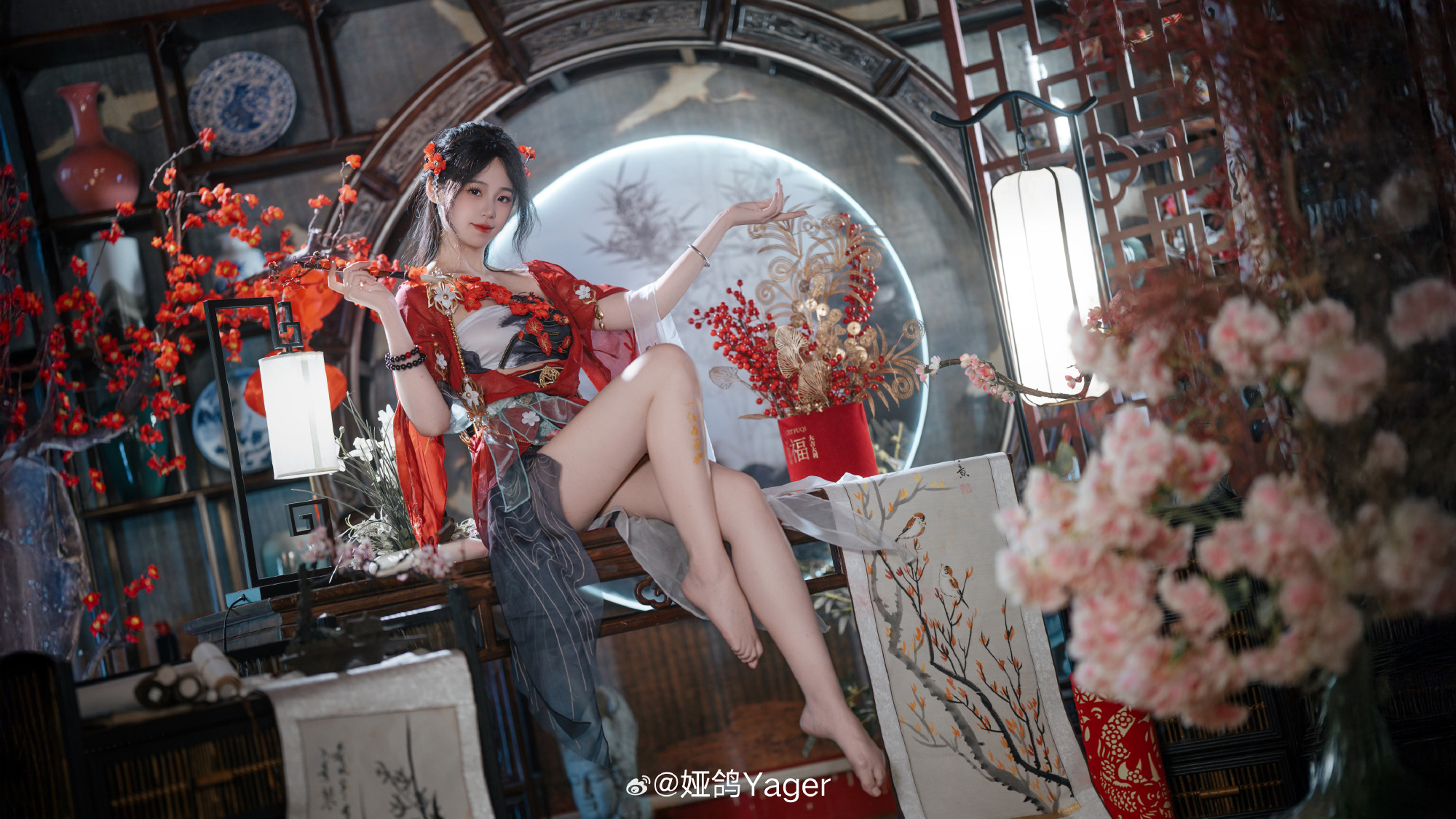 新年戒色别搞?永劫主持娅鸽晒照：一片雪白摄人心魄?