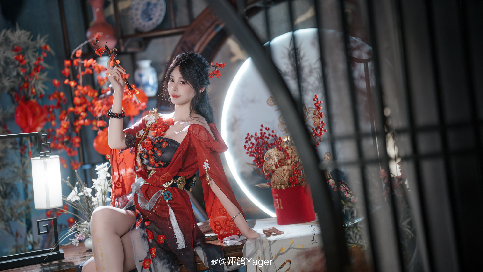 新年戒色别搞?永劫主持娅鸽晒照：一片雪白摄人心魄?