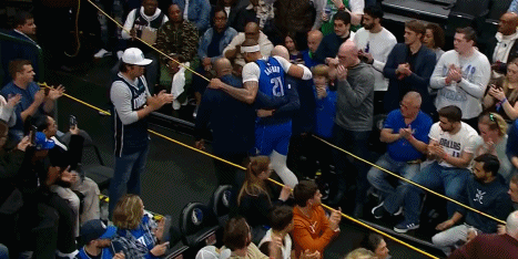 中锋之殇!MCL三级扭伤!Stein:加福德可能缺席本赛季剩余常规赛