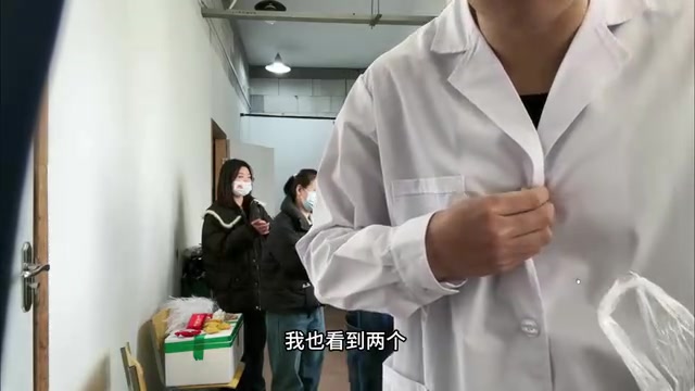 小伞回应昨天老头杯AJ节奏，硬汉流量吃满了，感觉自己情商还可以