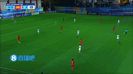 无VAR?乌兹别克门将两度投诉国少手球在先，并找裁判理论无果