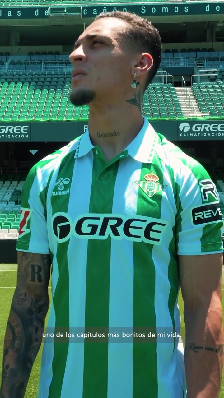 安东尼社媒赛季回顾：感谢这充满魔力的赛季，贝蒂斯万岁！永远！